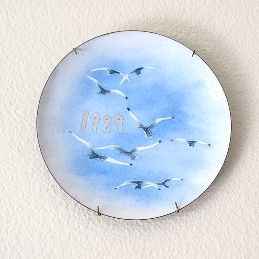Taylor Swift 1989 Inspired Vintage Seagull Decorative Wall Plate